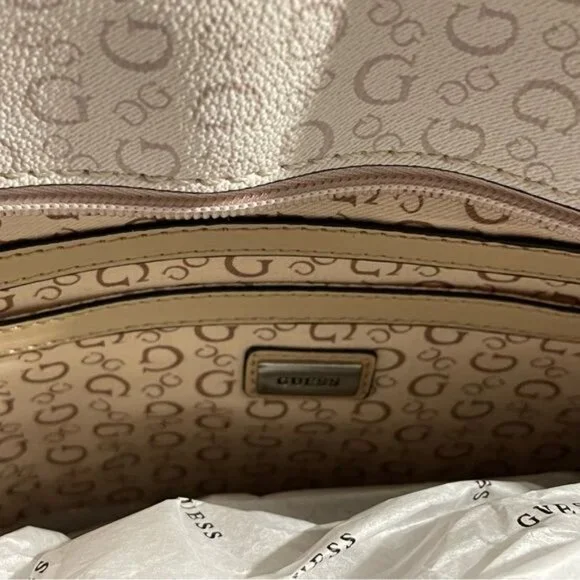 Guess Tote Bag Women Multi Logo, Light Rose, Style CC888325 - Picture 11 of 15